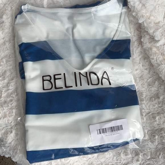 NWT 👗Lecarey drawstring 👗 v neck dress, Sz S - Picture 3 of 3